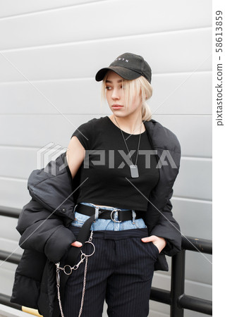 Stylish fashionable beautiful model woman Stylish fashionable beautiful model woman 58613859