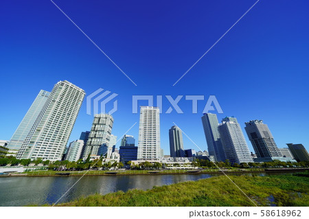 城市景觀橫濱港口 城市景觀橫濱港口 58618962