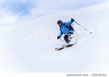 Photo of sportsman with beard 58619192
