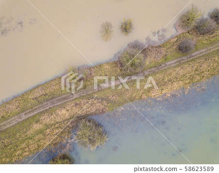 Dike in submerged floodplains 58623589