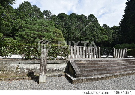 天地皇帝陵墓 天地皇帝陵墓 58625354