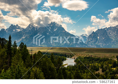 Grand Teton mountain range from a viewpoint 58627161