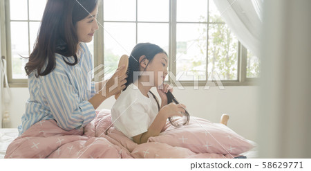 Parent and child lifestyle hair set Parent and child lifestyle hair set 58629771