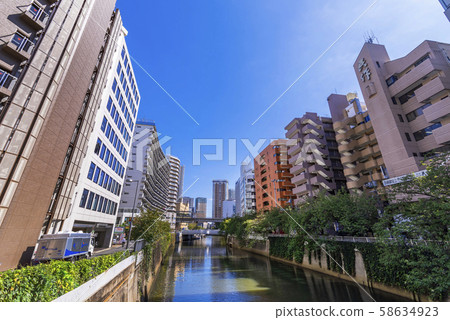 Scenery of Gotanda where Meguro River and buildings are lined up Scenery of Gotanda where Meguro River and buildings are lined up 58634923