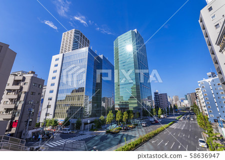 Scenery in front of Shirokane Takanawa Station Building of Shirokane Aercity Scenery in front of Shirokane Takanawa Station Building of Shirokane Aercity 58636947