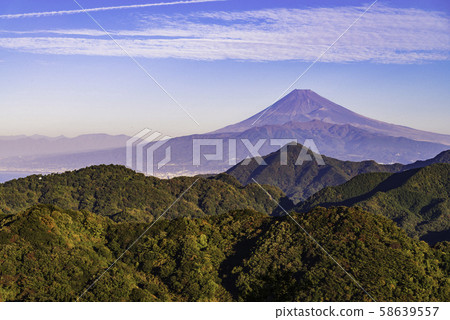 (Shizuoka) Mt. Fuji without snow seen from Izu 58639557