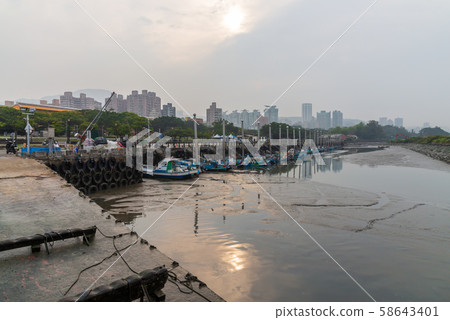 淡水 Taiwan Tamsui 觀光景點 特色建築 巷弄建築 淡水河岸 淡水 Taiwan Tamsui 觀光景點 特色建築 巷弄建築 淡水河岸 58643401