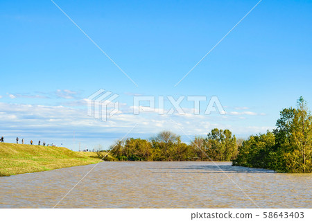Disaster prevention, embankment, reservoir, flood control, flood Image material: Flooded park and embankment-Typhoon No. 19 / Hagibis Disaster prevention, embankment, reservoir, flood control, flood Image material: Flooded park and embankment-Typhoon No. 19 / Hagibis 58643403