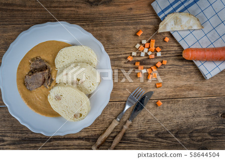 Czech Beef tenderloin and cream sauce 58644504