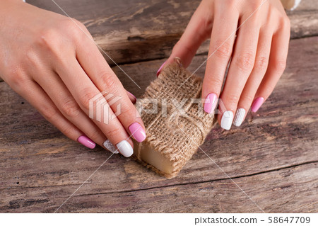 Present in sackcloth. Present in sackcloth. 58647709