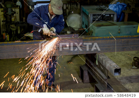 雷吊工作 58648419