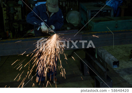 雷吊工作 58648420