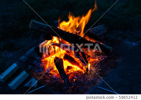 Camping material Bonfire burning fire Camping material Bonfire burning fire 58652412