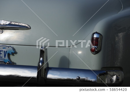 Deteriorated car (rust, dent, dirt, scratches) 58654420