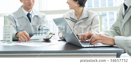 建築業會議辦公室總承包商企業形象 58657732