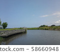天空和河流 58660948