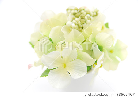 Potted flowers (artificial flowers) Potted flowers (artificial flowers) 58663467