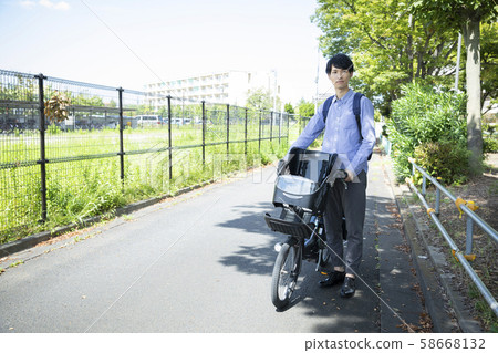 男性接送 男性接送 58668132