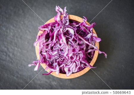 Cabbage purple / Shredded red cabbage slice in a Cabbage purple / Shredded red cabbage slice in a 58669643