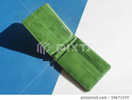 wallet 58671470