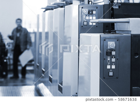 printer at the new printed machine in a printing printer at the new printed machine in a printing 58671638