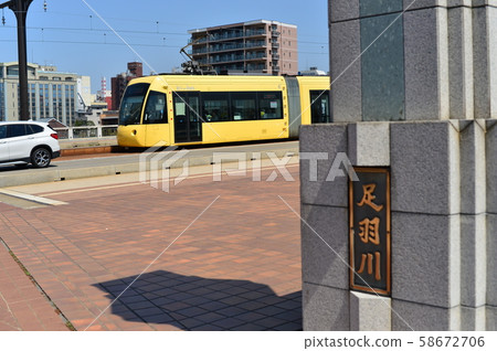 Yukibashi and tram Yukibashi and tram 58672706