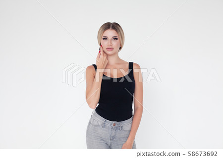 Fashion portrait of pretty model woman Fashion portrait of pretty model woman 58673692