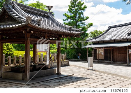 Kyoto Jonangu Shrine 58676165