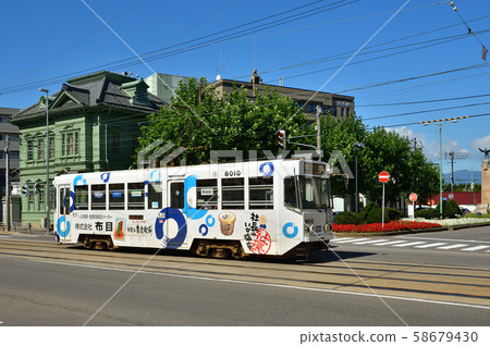鐵路電車:函館電車本線8000(8010) 鐵路電車:函館電車本線8000(8010) 58679430