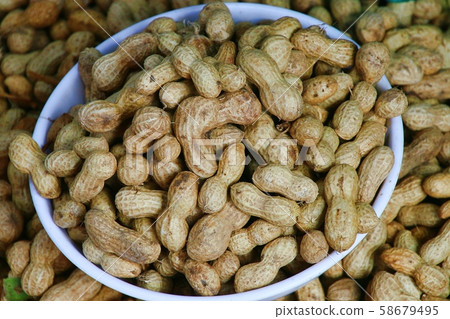 Displayed Peanuts Displayed Peanuts 58679495