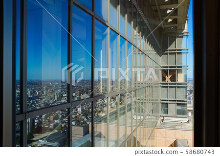 群馬縣廳大樓一側 58680743