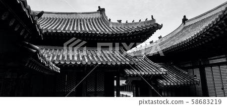 Changgyeonggung Palace, a traditional palace in Korea, traditional buildings 58683219