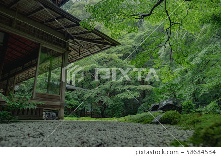 京都裡光院日本花園寺廟神社和佛教寺廟花園照片素材 京都裡光院日本花園寺廟神社和佛教寺廟花園照片素材 58684534