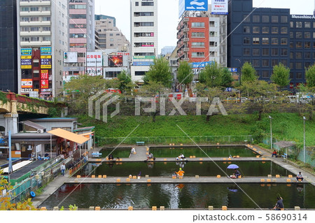 [千代田區]市谷站前的釣魚池 58690314