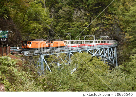 Kurobe Gorge Railway Atobiki Bridge Kurobe Gorge Railway Atobiki Bridge 58695540