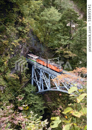 黑部峽谷鐵道根引橋 黑部峽谷鐵道根引橋 58695541