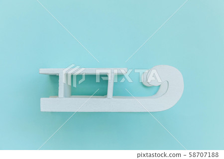 Simply minimal design composition white sled Simply minimal design composition white sled 58707188