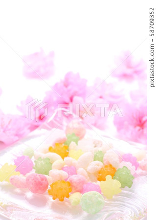 Hinaare Competo桃花白色背景 Hinaare Competo桃花白色背景 58709352