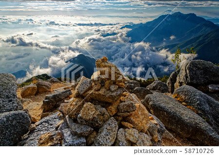Morning Sea of Clouds and Mt. 58710726