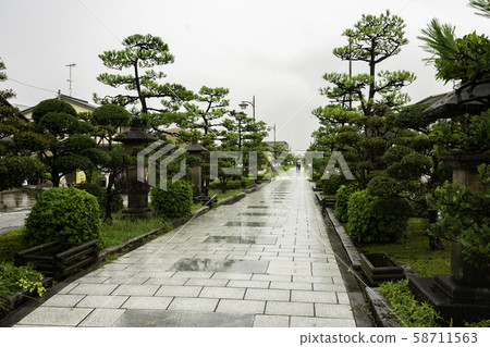 富山縣高岡市八丁堂瑞龍寺雨 58711563