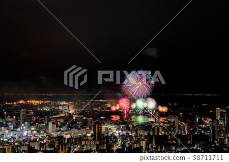 Minato Kobe Maritime Firework Display Minato Kobe Maritime Firework Display 58711711