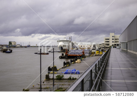 Toki Messe Sado Kisen Okesaru Shinano River Niigata City, Niigata Prefecture 58712080