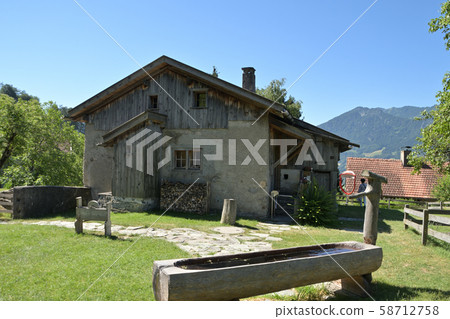 Heidi House backyard drinking fountain Heidi House backyard drinking fountain 58712758