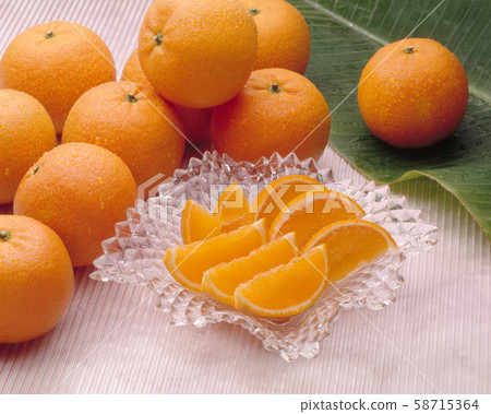 Kiyomi Orange (oranges) Kiyomi Orange (oranges) 58715364