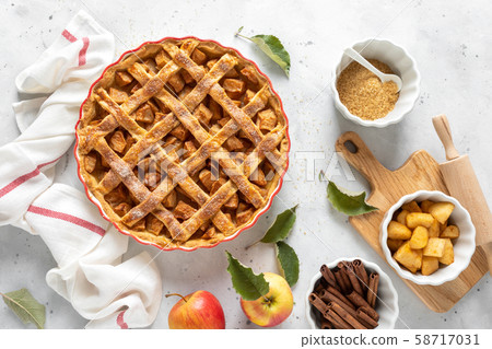 Apple pie. Traditional american apple pie Apple pie. Traditional american apple pie 58717031