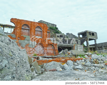 [World Heritage Sites in Japan] Gunkanjima in Nagasaki Prefecture 58717444