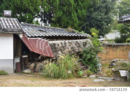 An old and beautiful building in Soja City, Okayama Prefecture, Japan An old and beautiful building in Soja City, Okayama Prefecture, Japan 58718139