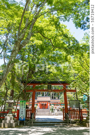 山野鳥居大原野神社進場 58719412