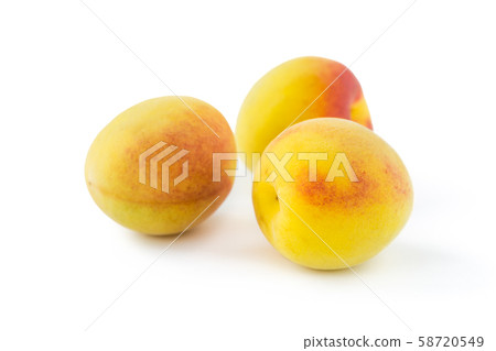 Kishu Minabe Minami Takame（成熟的青梅） 58720549