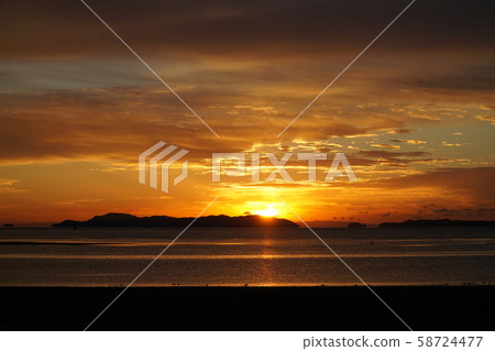 Ako, near the Chikusa River estuary, sunrise 58724477